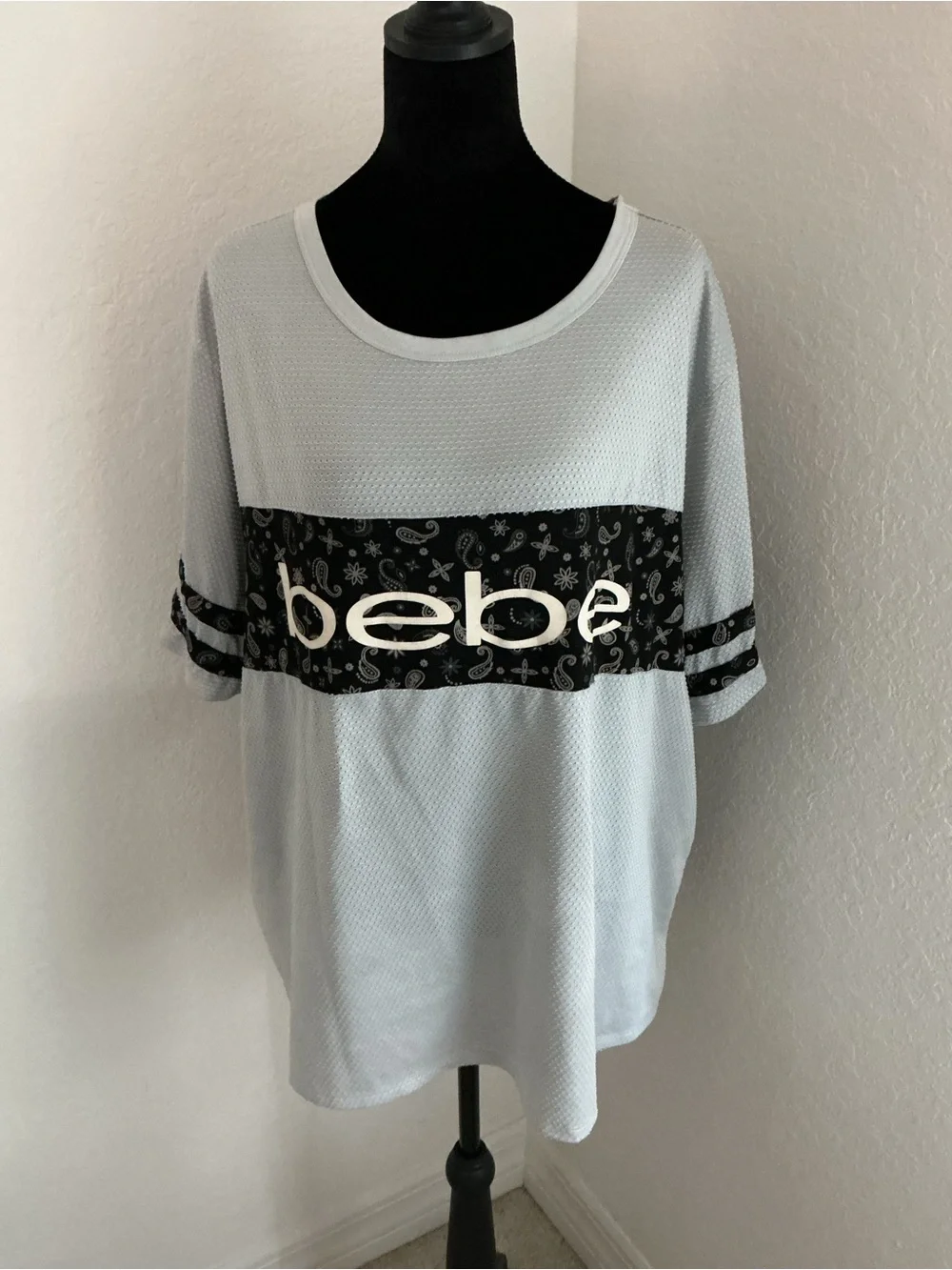 Bebe Sport 3X Gray Textured Logo Tee Oversized Athleisure Top Plus Size - Picture 2 of 12